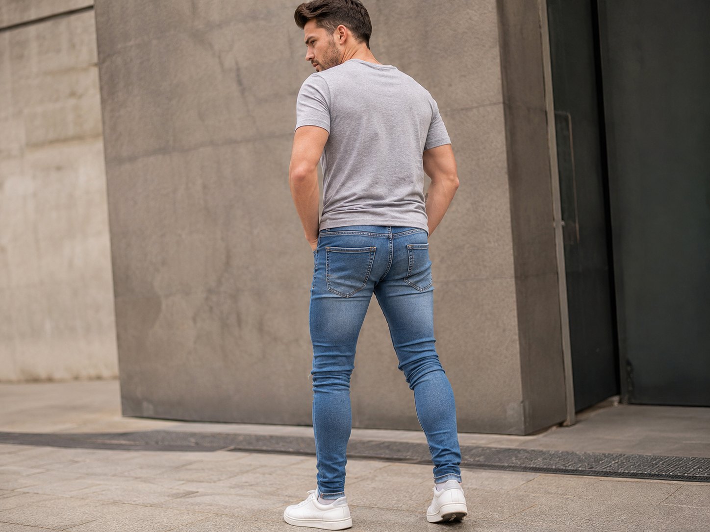 Baggy Knees on Stretch Jeans